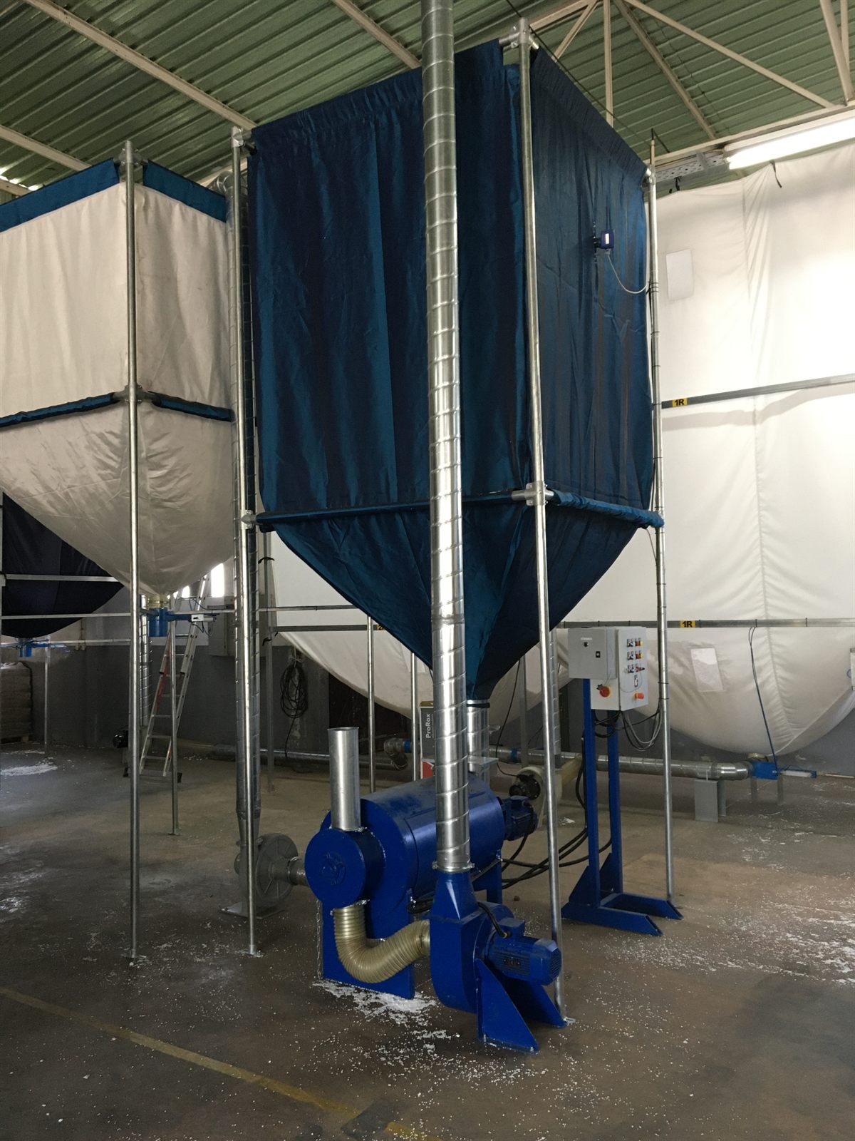 Entstaubungsanlage f&uuml;r EPS-Recyclingmaterial
