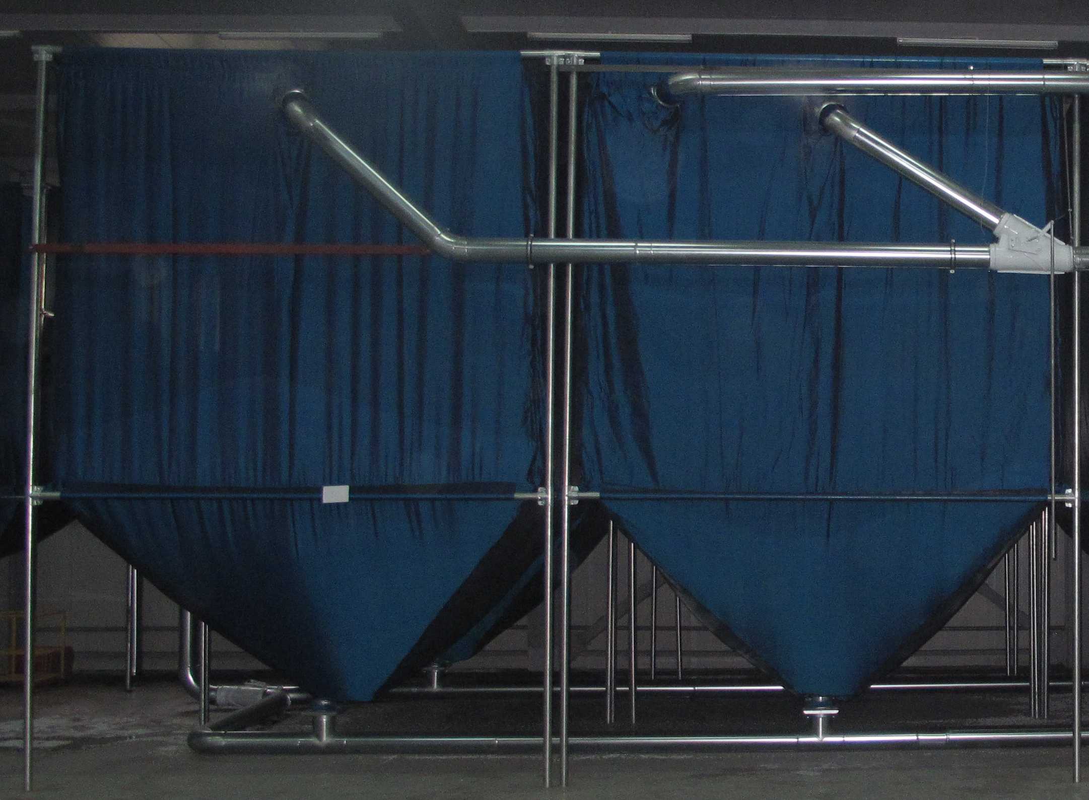 EPS Silos und Materialf&ouml;rderrohre